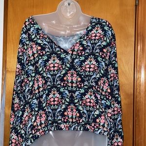 Floral long sleeve blouse